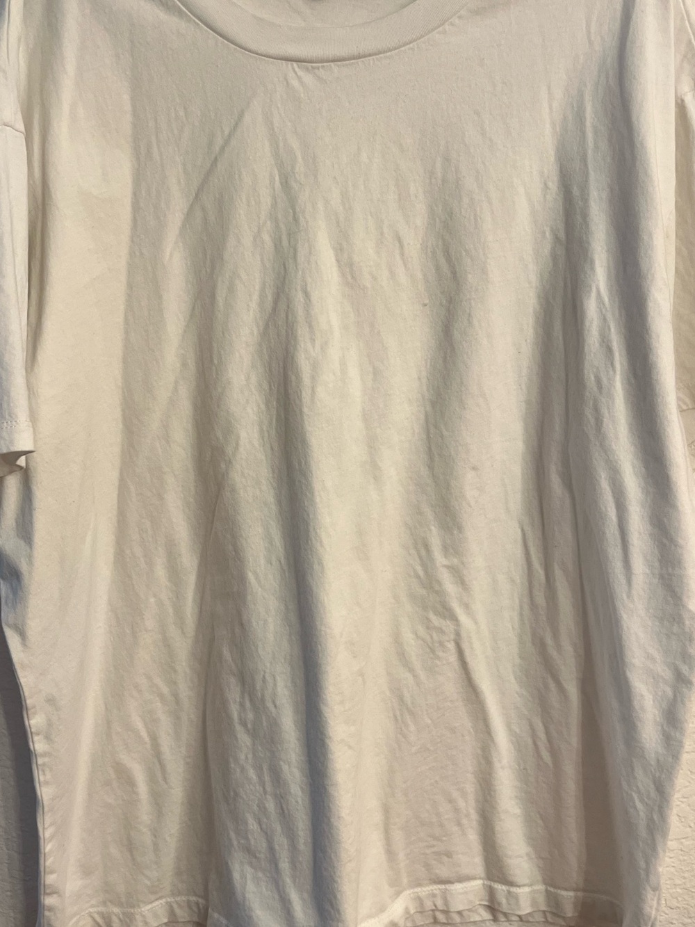 100 percent cotton White classic loose fit Tee